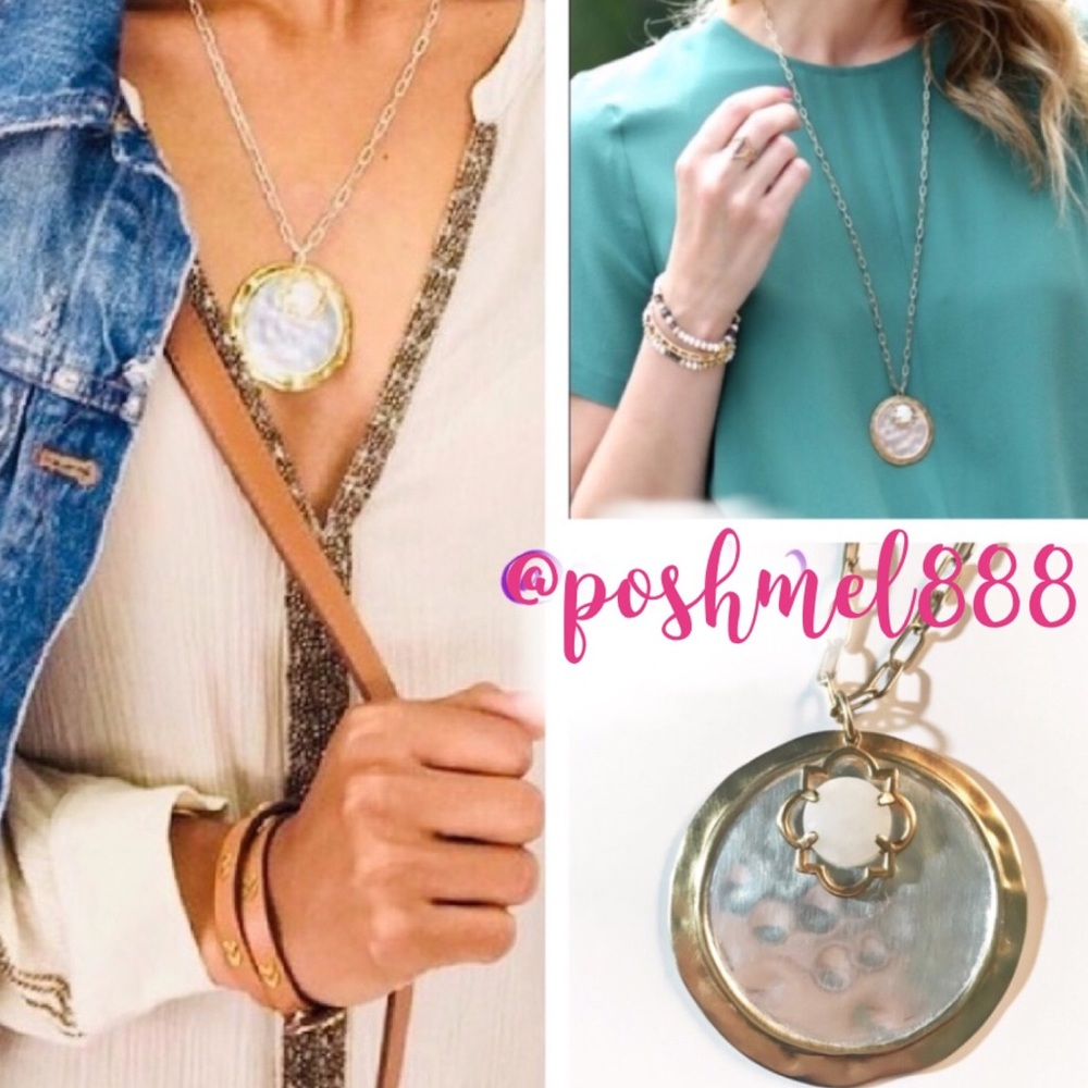 Stella & Dot | Mixed Metal Silver Gold & Agate Stone Pendant Necklace